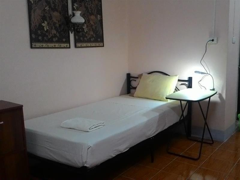 D'S Corner & Guesthouse Phuket Buitenkant foto