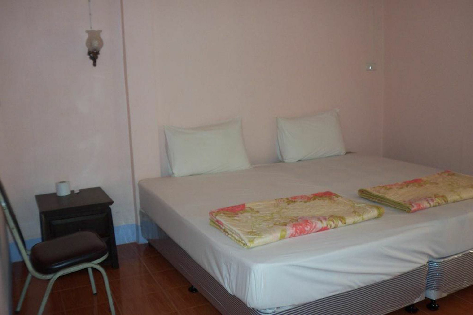 D'S Corner & Guesthouse Phuket Buitenkant foto